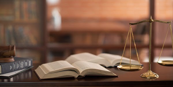 Ilustrasi Adagium Fiat justitia ruat caelum