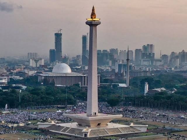 Ilustrasi Peristiwa Penting Bersejarah Di Tanggal 17 Agustus Selain Kemerdekaan Indonesia