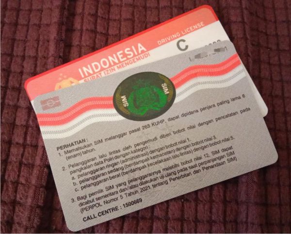 Ilustrasi Warga Negara Asing Memiliki SIM di Indonesia