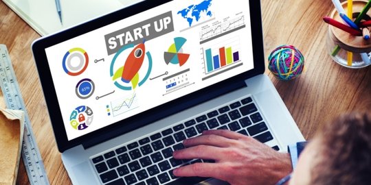 Ilustrasi Bisnis Digital Start Up dan E-commerce