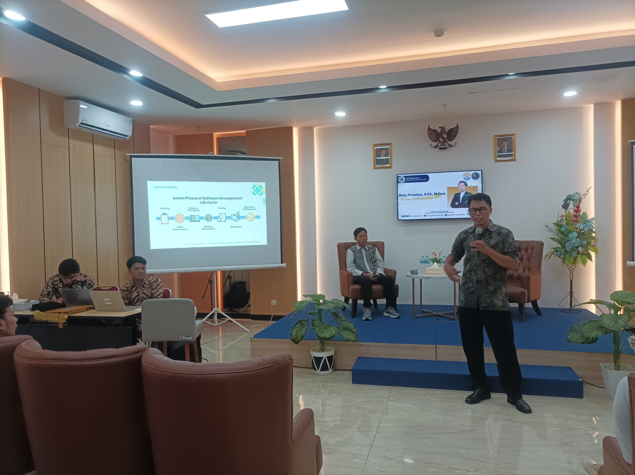 USH Hadirkan Pakar dari RSUP Soeradji Tirtonegoro